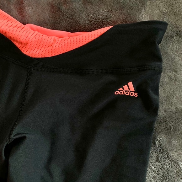 Adidas Cropped Legging - Picture 3 of 3